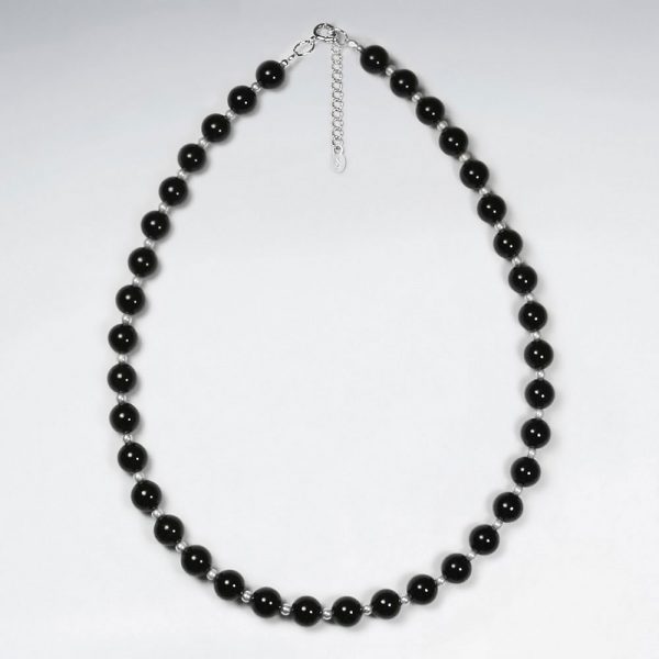 Collier Elégant en Argent et Pierre Noire