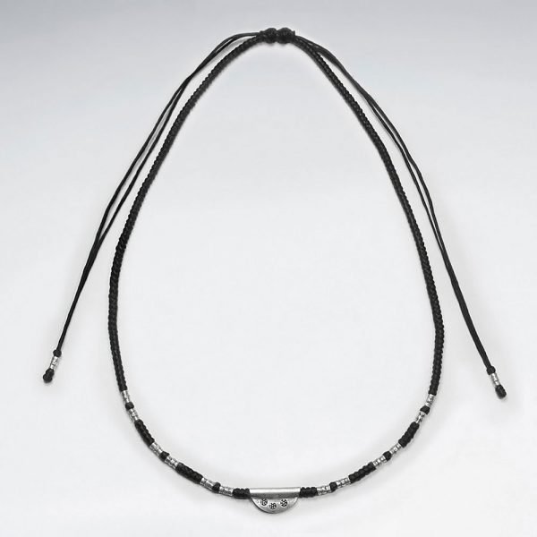 Collier Macramé Coton Ciré avec Perles de Tube en Argent