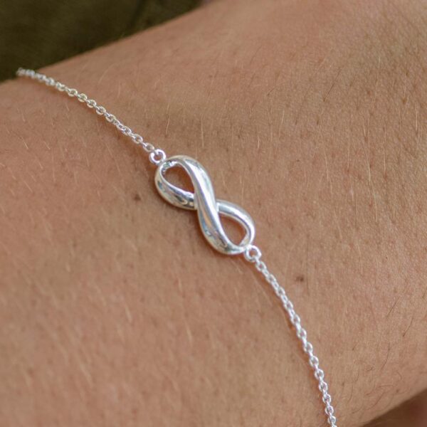 Bracelet Fin Symbole Infini Argent Massif